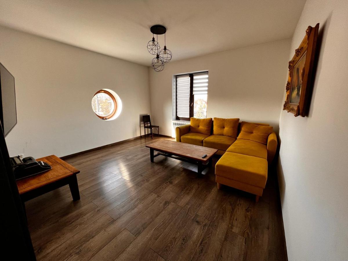 Apartamenty na 1 Maja Skierniewice Bagian luar foto